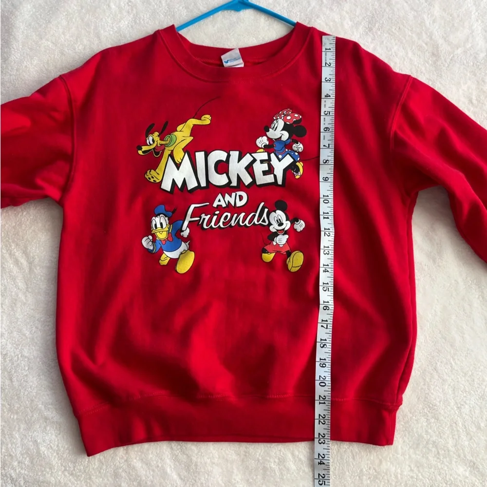 Disney Mickey and Friends Kids M‎ 7-9 Pullover Red Sweater Crew Neck